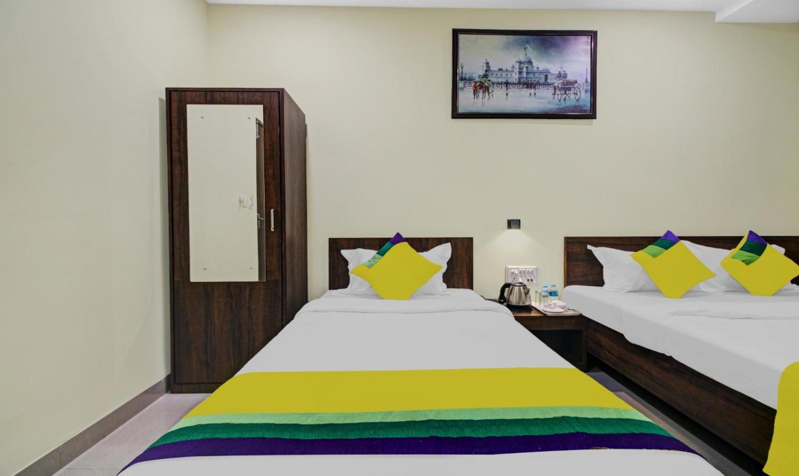 Hotel Park Central Calcutta  Esterno foto