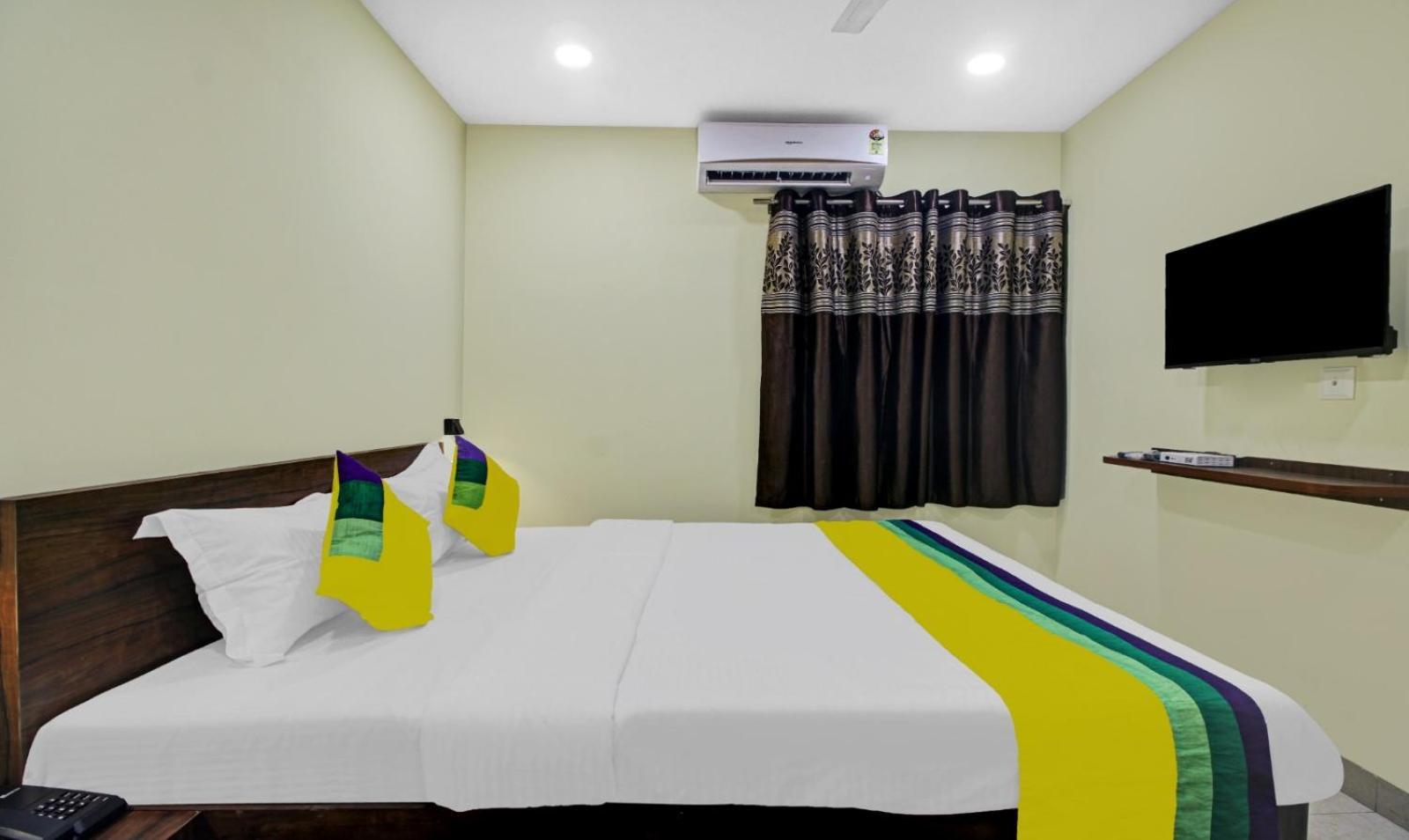 Hotel Park Central Calcutta  Esterno foto